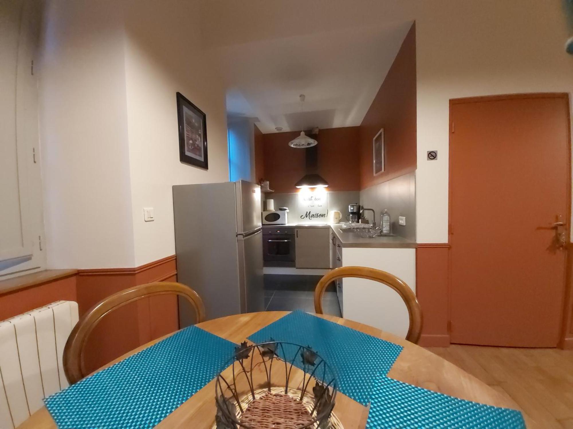 Le Saint-Georges Apartment Вилфранш-дьо-Руерг Екстериор снимка